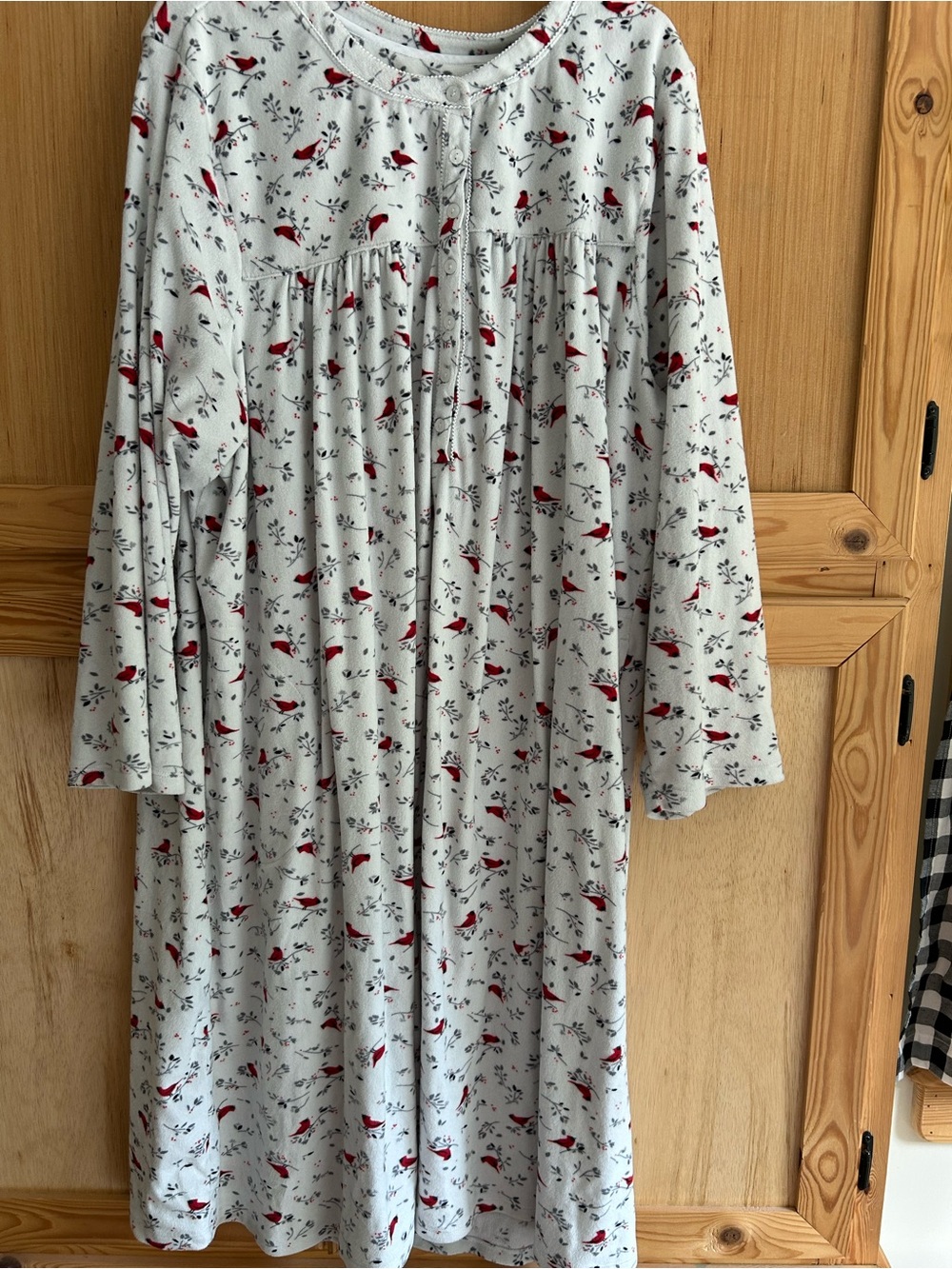 Aria Soft Fleece White Nightgown with Red Bird Cardinal Print Sz 4X